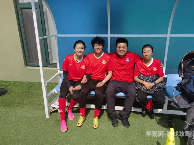 白洁老师白洁老师，教育界的楷模与学生的良师益友