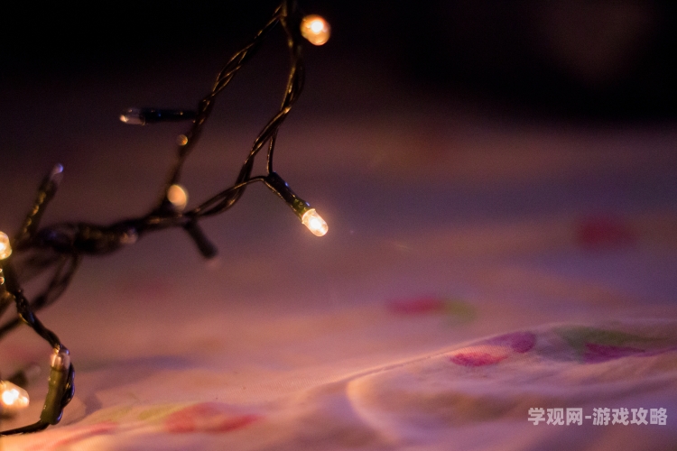 花开花落几番晴，论生命轮回中的诗意与哲思花开花落几番晴,花开花落昔年同
